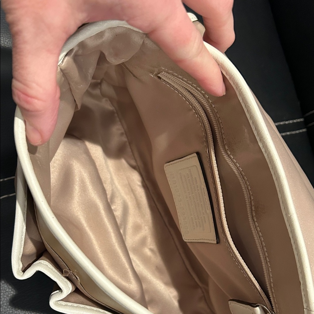 Coach Coral and Beige Leather Satchel - Picture 4 of 6